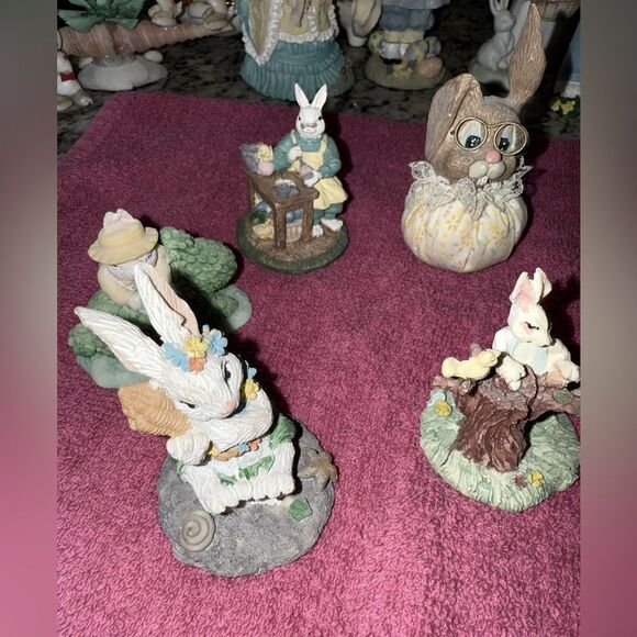Decorative Rabbit Figurine Set - Multicolor - Picture 3 of 3